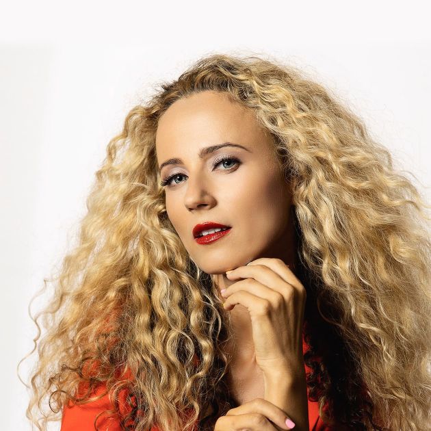 Деси Добрева