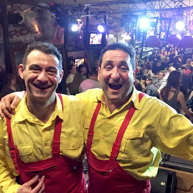 Шоуто на хамалите